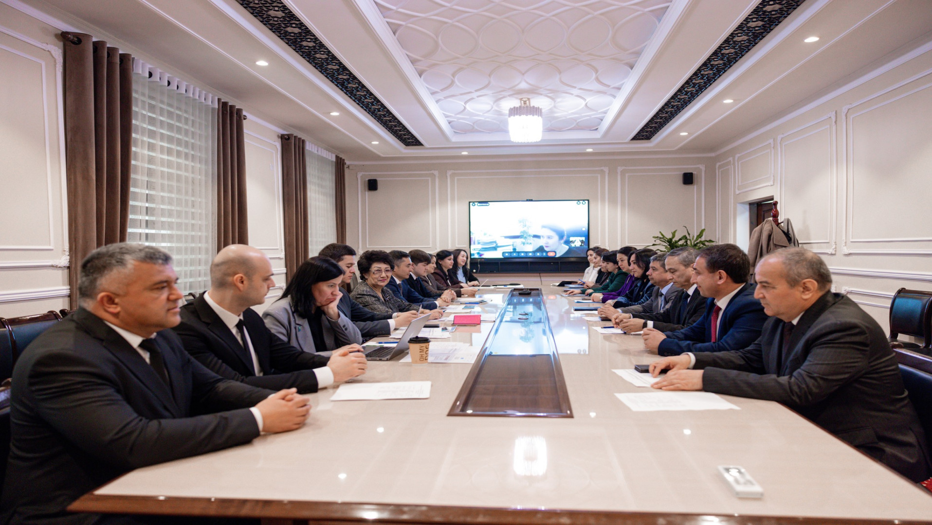 ДОНИШКАДА АЗ АККРЕДИТАТСИЯИ БАЙНАЛМИЛАЛӢ МЕГУЗАРАД